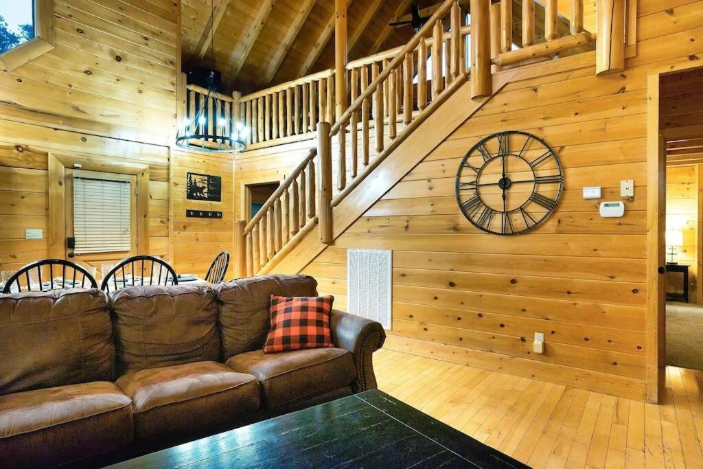 Cabin-N-Smokys! Indoor Resort Pool Views Hot Tub Game Room Sevierville Bagian luar foto